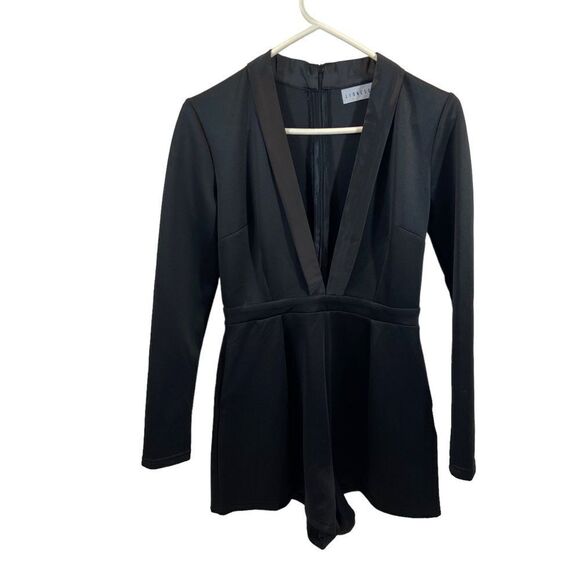 Lioness Beand Black Satin‎ Deep Cut Long Sleeved Romper Size Small - Picture 5 of 9